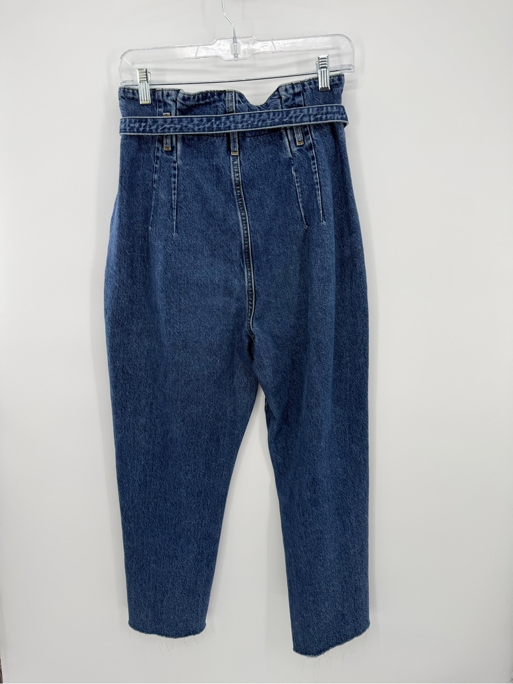 Abercrombie A&F Mom Jeans 31 High Rise Paperbag Waist Belted Blue Denim Raw Hem - Picture 3 of 8